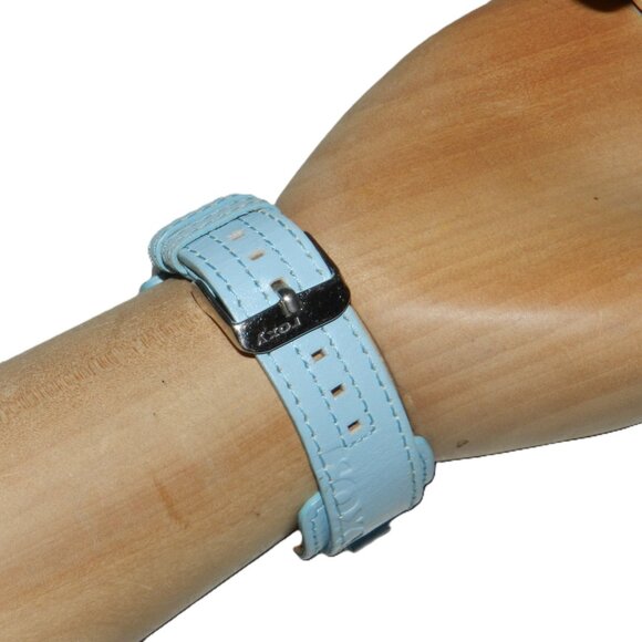 Vintage Roxy Blue Genuine Leather Band Chic Ladies Watch New Battery! - Picture 11 of 15